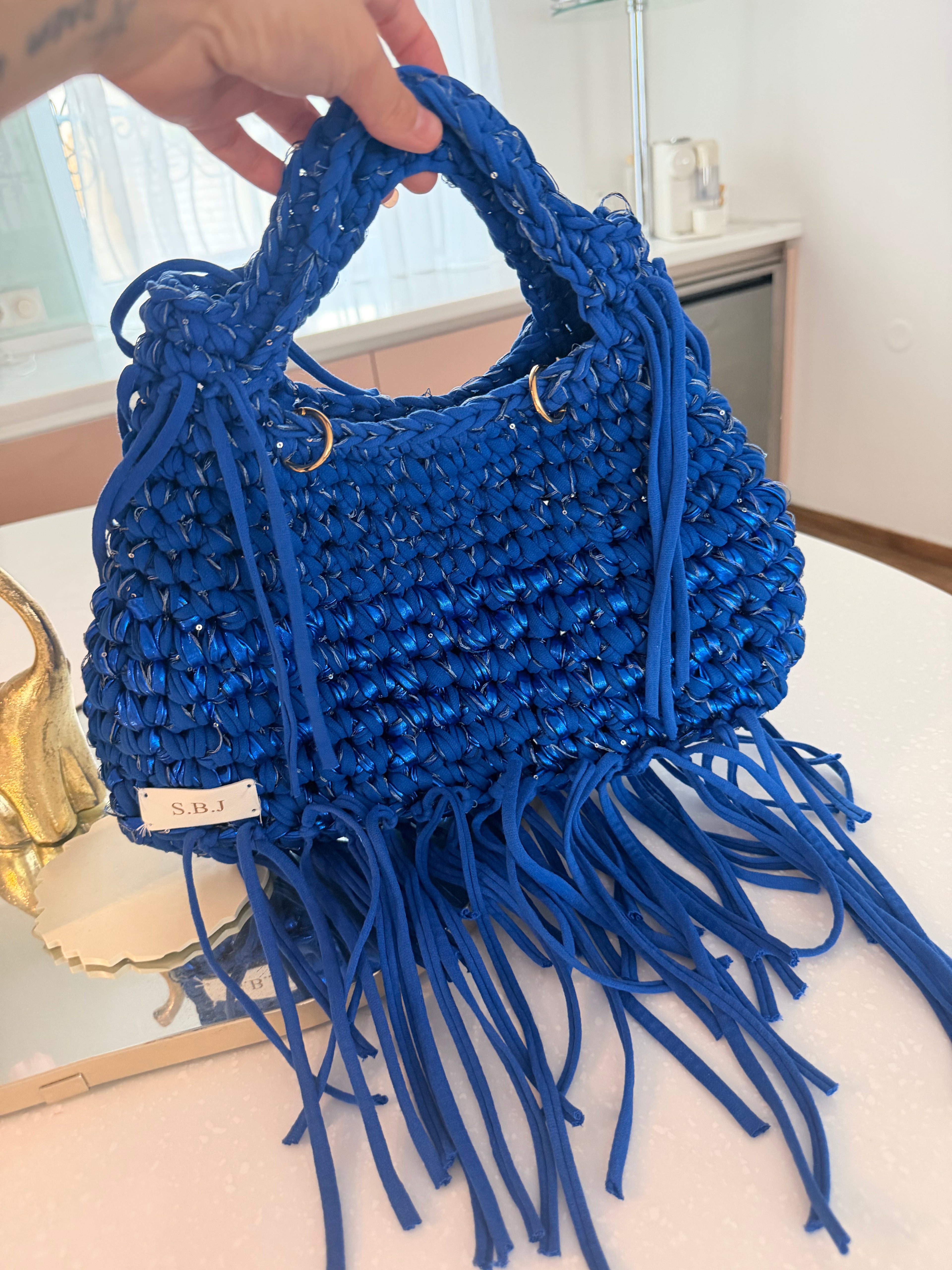 Azul